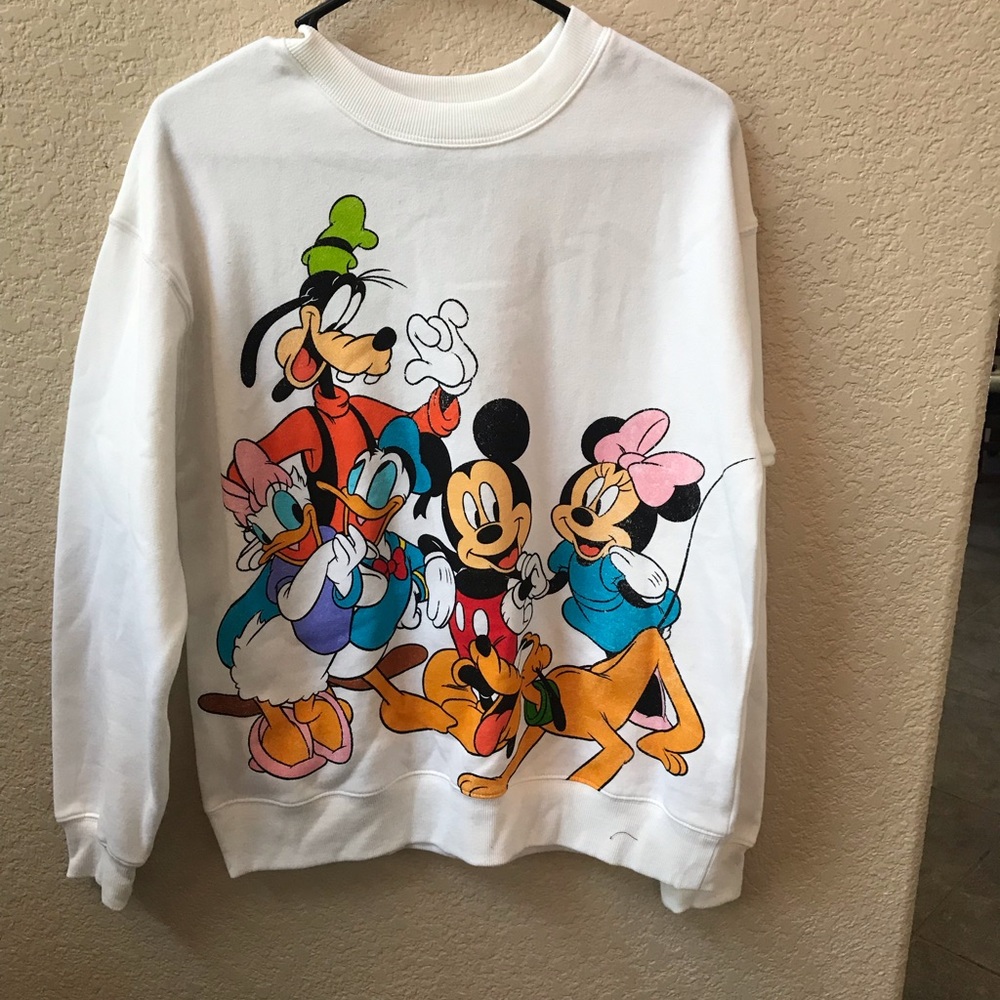 DISNEY Sweatshirt NWOT
